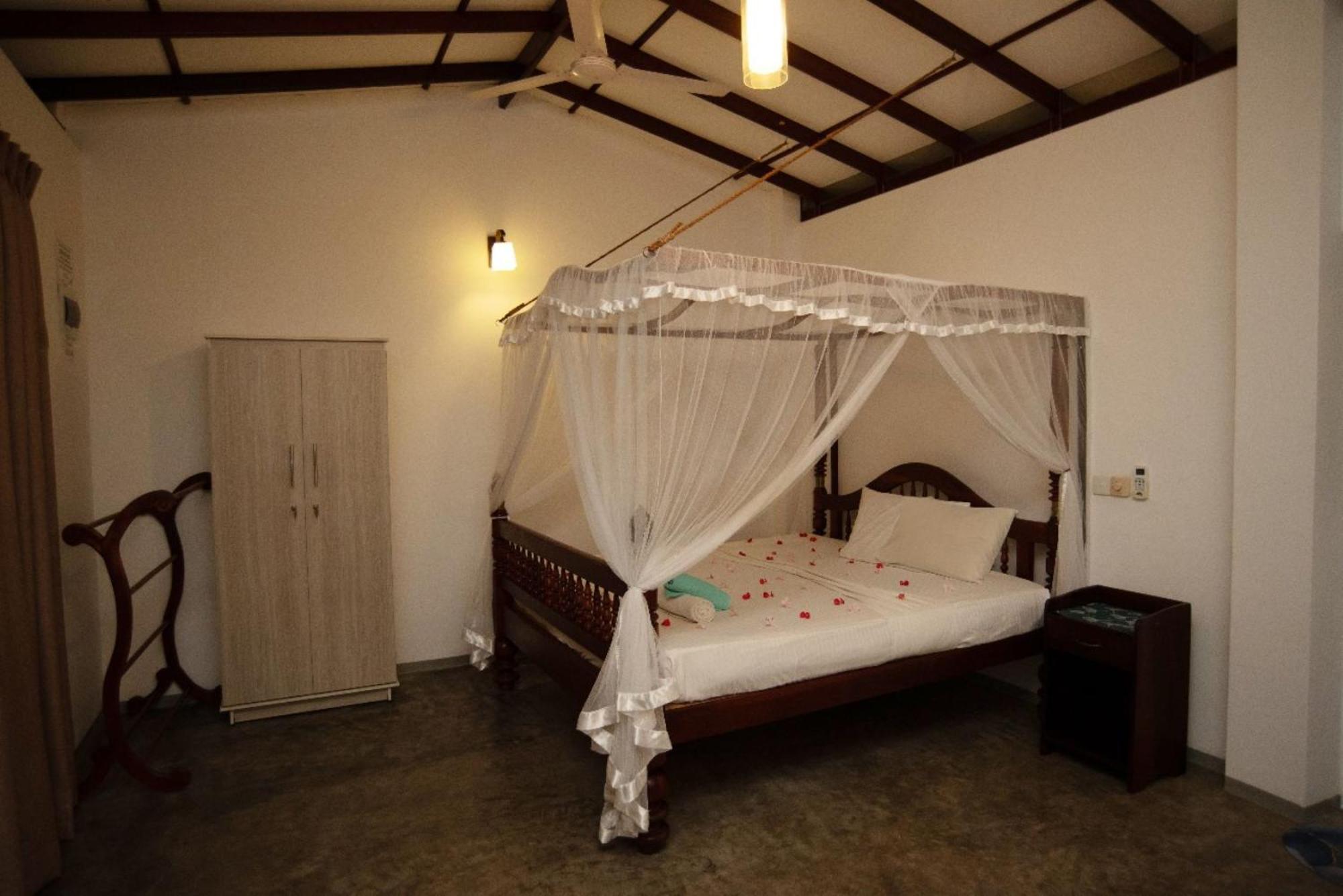 Villa Mihindi ヒッカドゥワ エクステリア 写真
