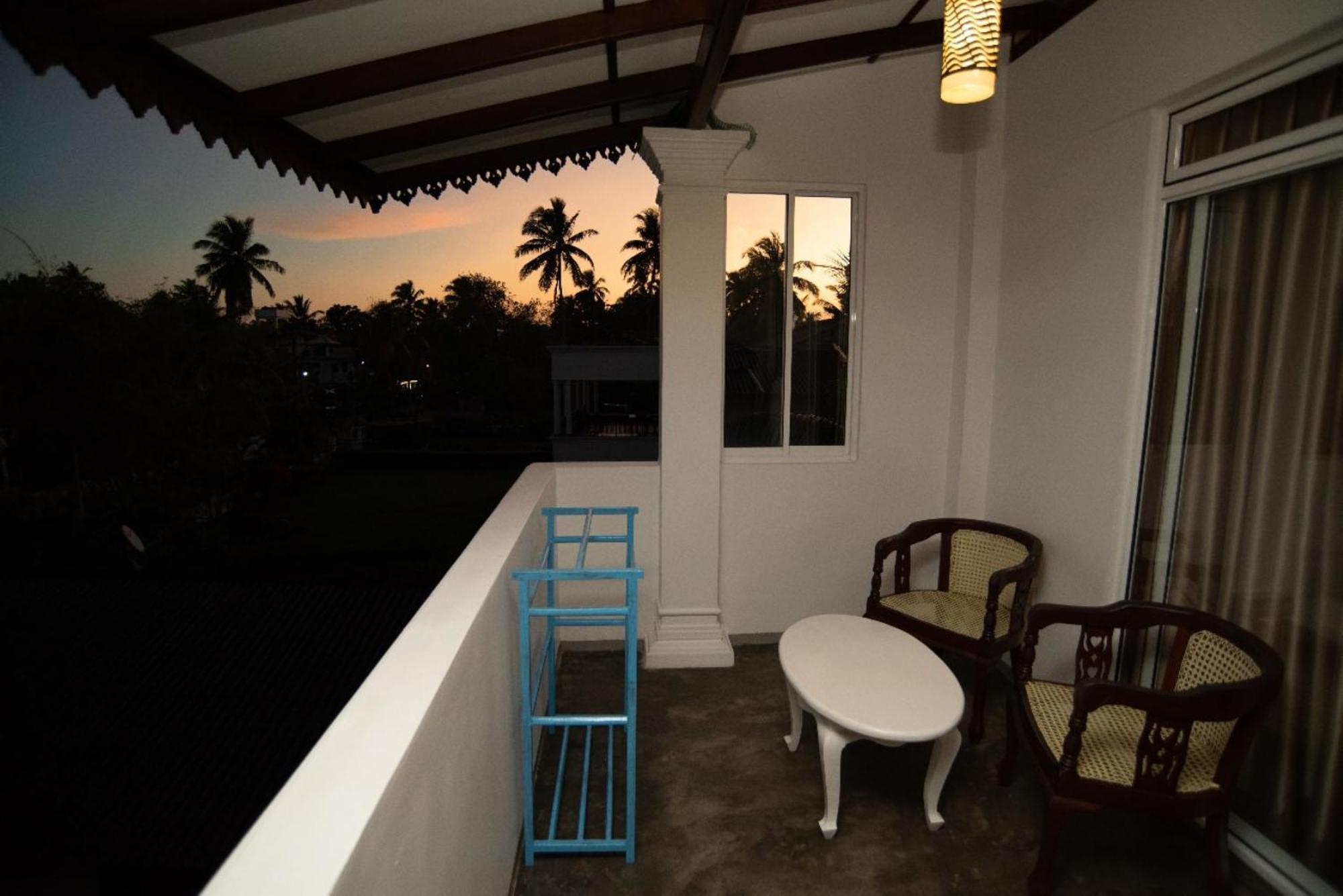 Villa Mihindi ヒッカドゥワ エクステリア 写真